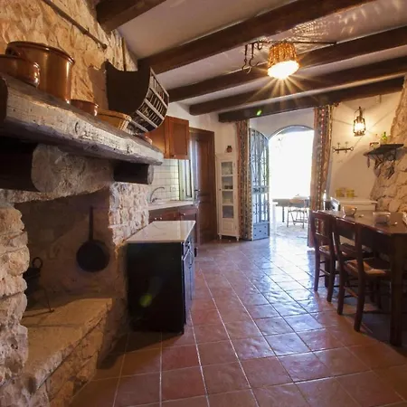 Trullo Dolce Vita Racale